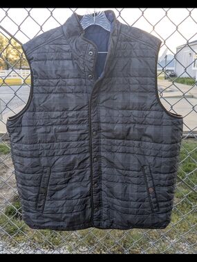 Tommy Bahama Men's Reversible Quilted Vest Size XL